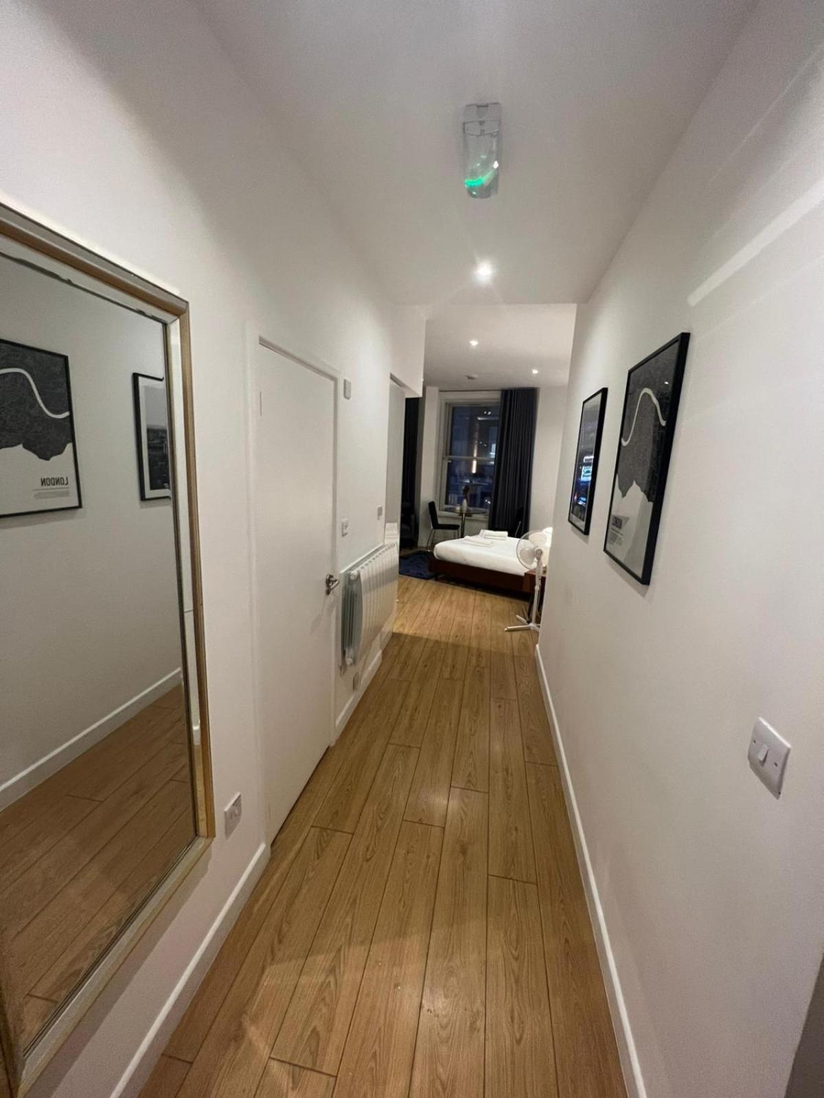 Tranquil 1 Bedroom Retreat In Piccadilly Vr4 Londra Exterior foto